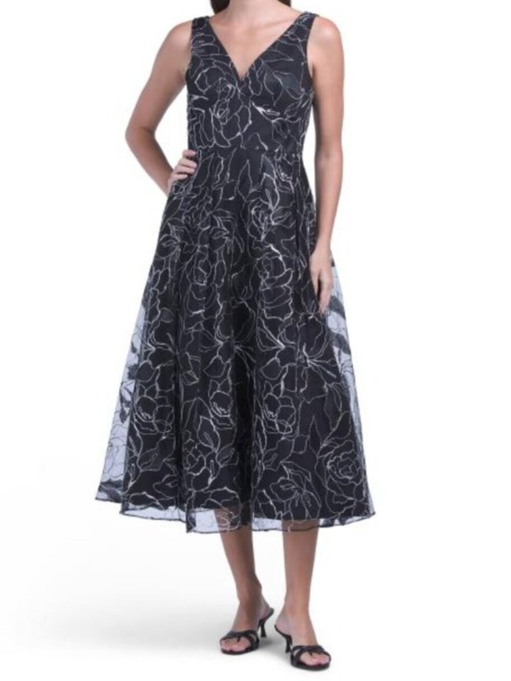 TAHARI ASL V-neck Gown